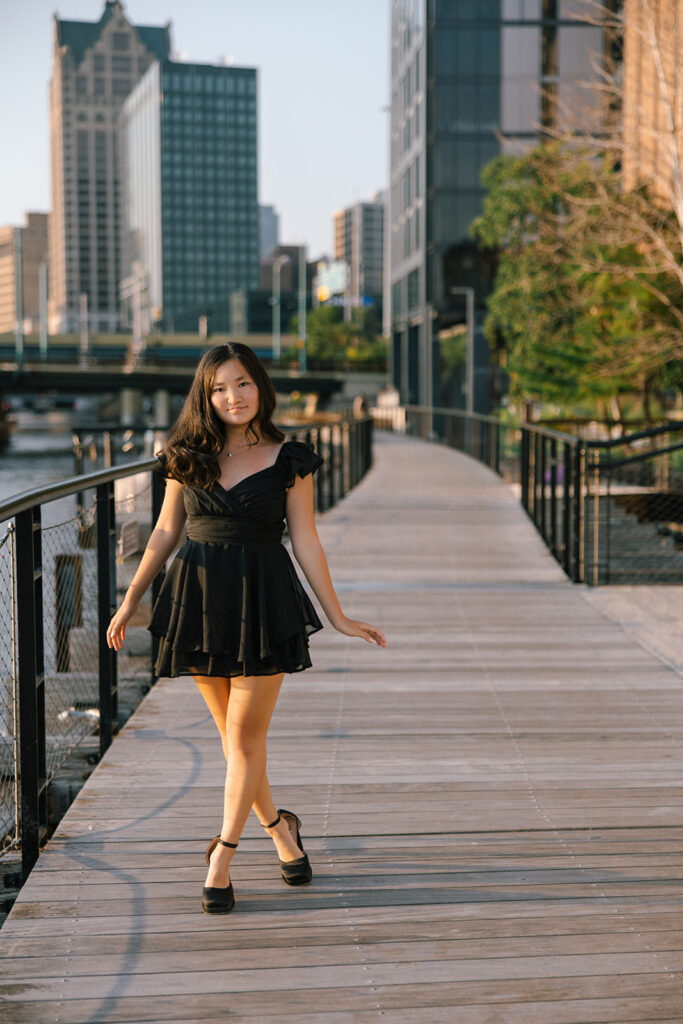 Senior photoshoot downtown Milwaukee