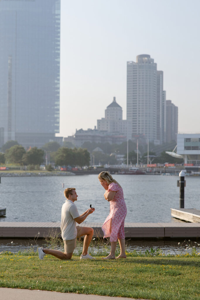 Engagement photographer in Milwaukee