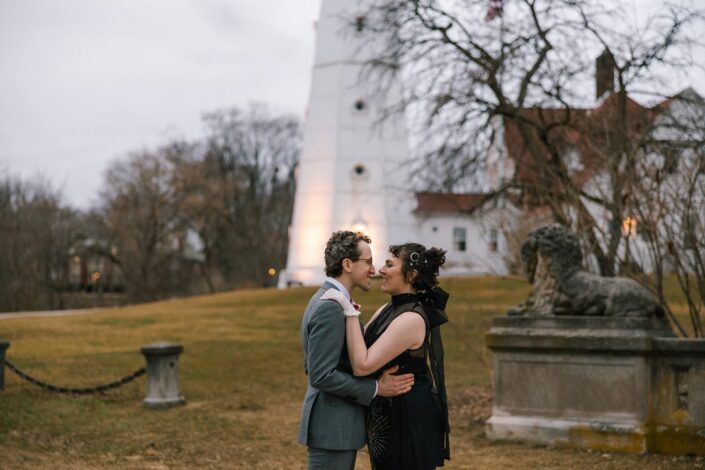 Lake Park Milwaukee Elopement